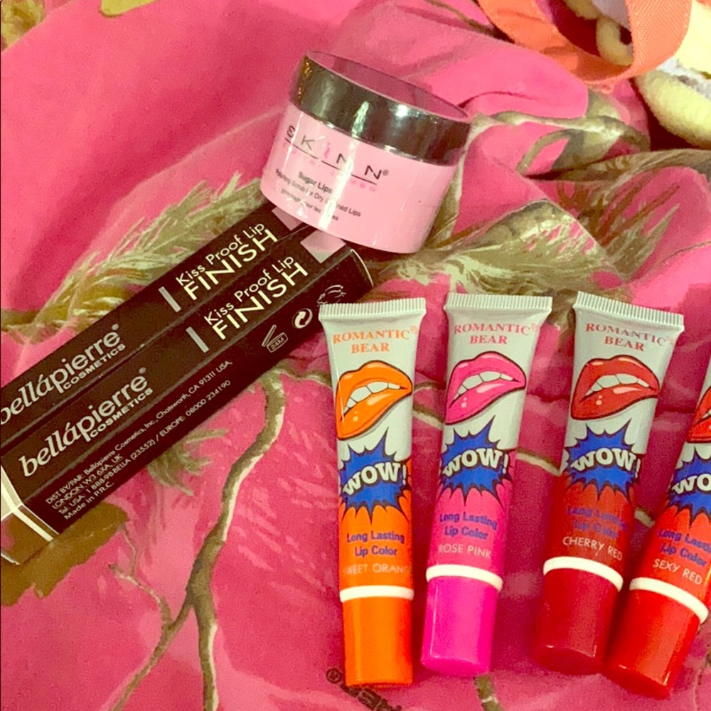 Lip bundle!
